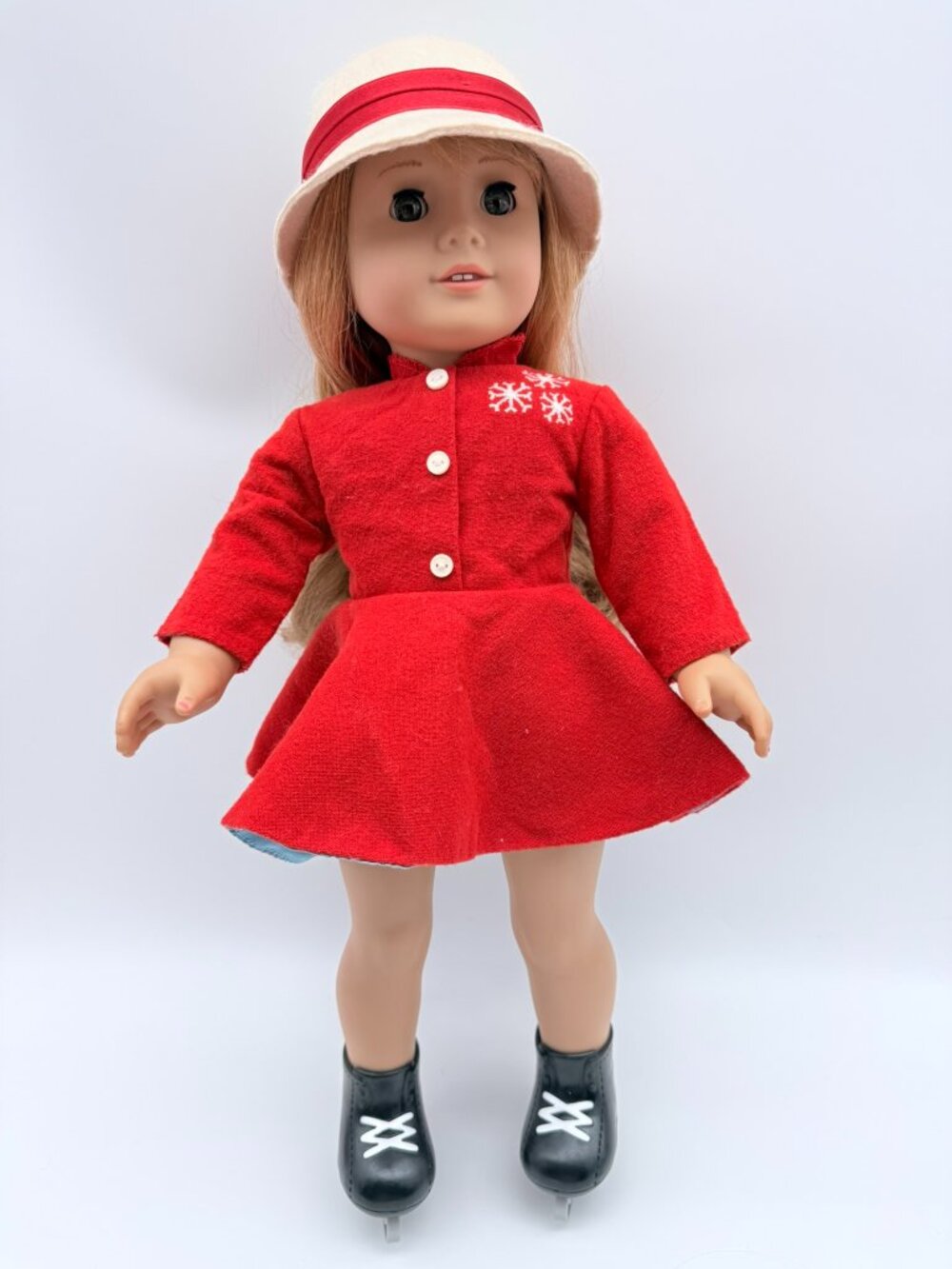 American Girl Maryellen Larkin Doll Soft As Snow Dress Hat & Skates